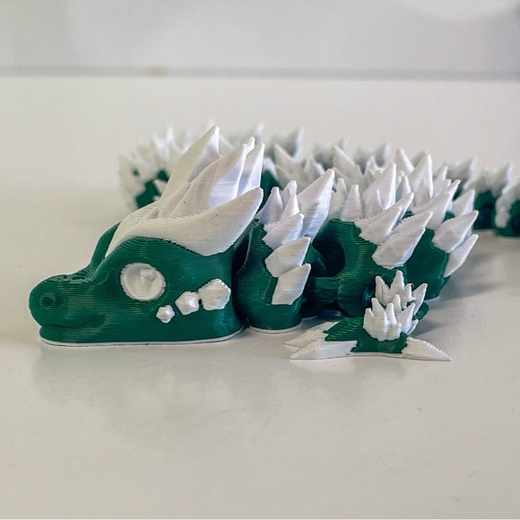 3D Printed Articulated Dragon – 12” – Handmade Fantasy Fidget - Picture 3 of 6